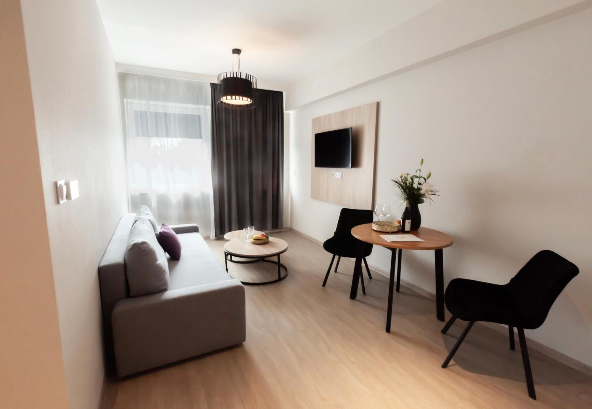 Hotel Pogoria Residence Домброва-Гурнича Екстер'єр фото